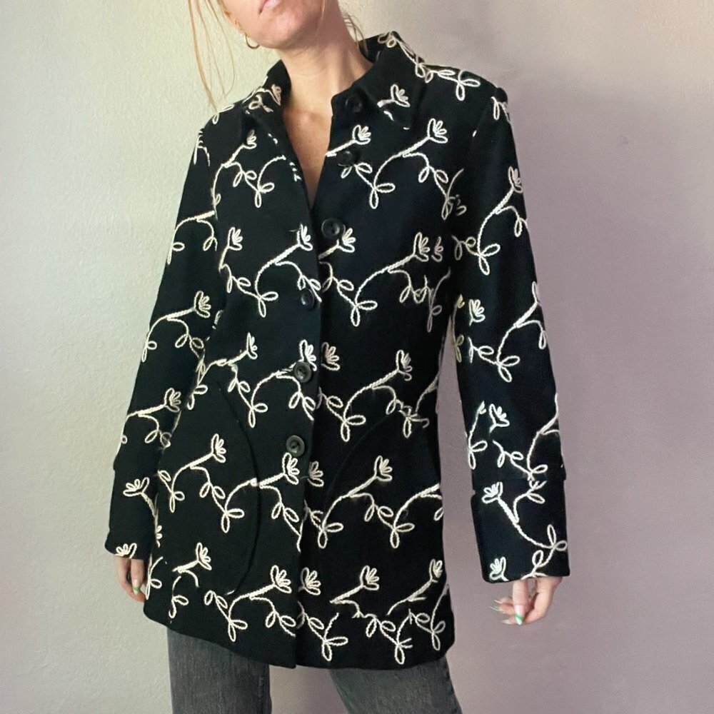 Y2K Style Focus by Shani Floral Embroidered Wool Blend Black Coat